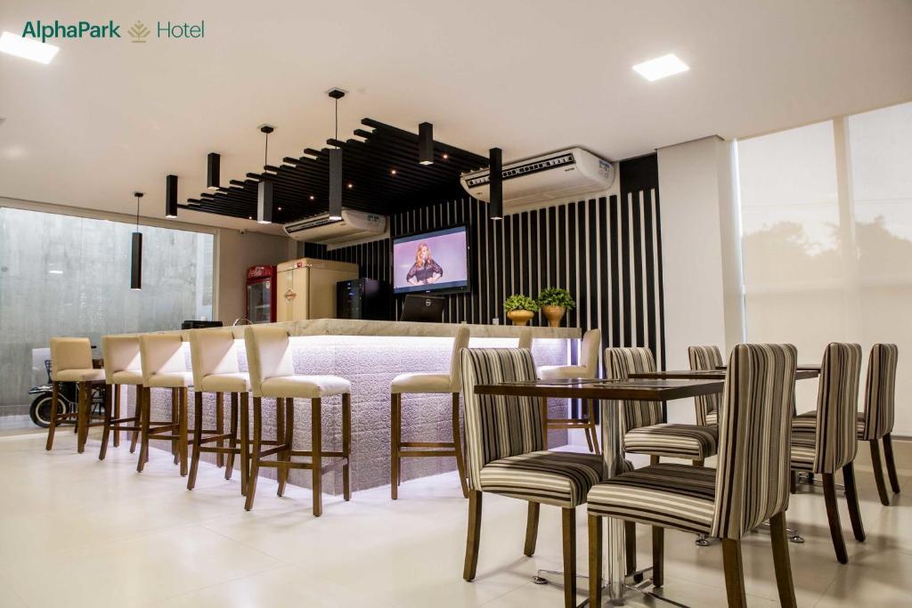Alphapark Hotel Гояния Экстерьер фото